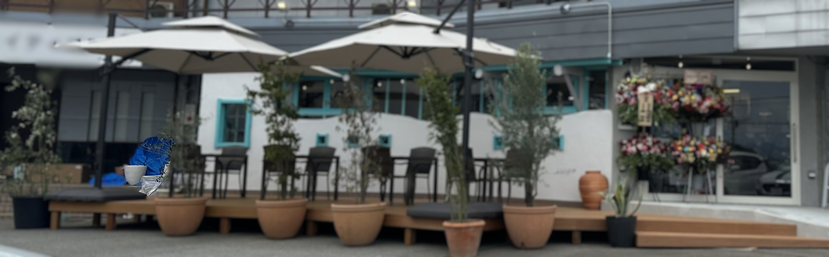 私たちスタッフが笑顔でお待ちしています。